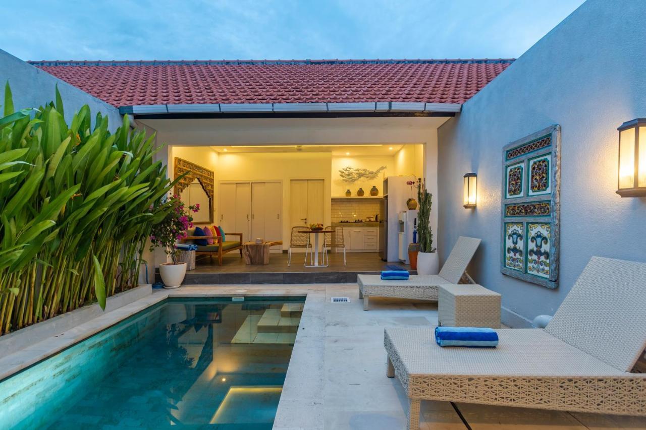 Casa Nisa Seminyak Villa Ngoại thất bức ảnh