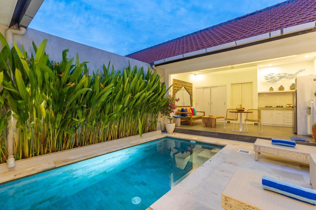 Casa Nisa Seminyak Villa Ngoại thất bức ảnh